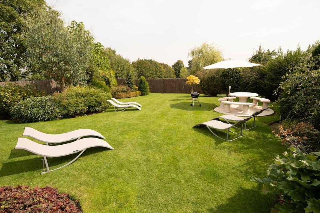 Hauteville  Suite & Spa Privatif Domaine Des Demoiselles מראה חיצוני תמונה